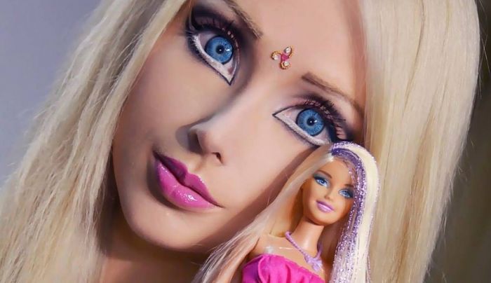 fatos curiosos sobre a Barbie humana